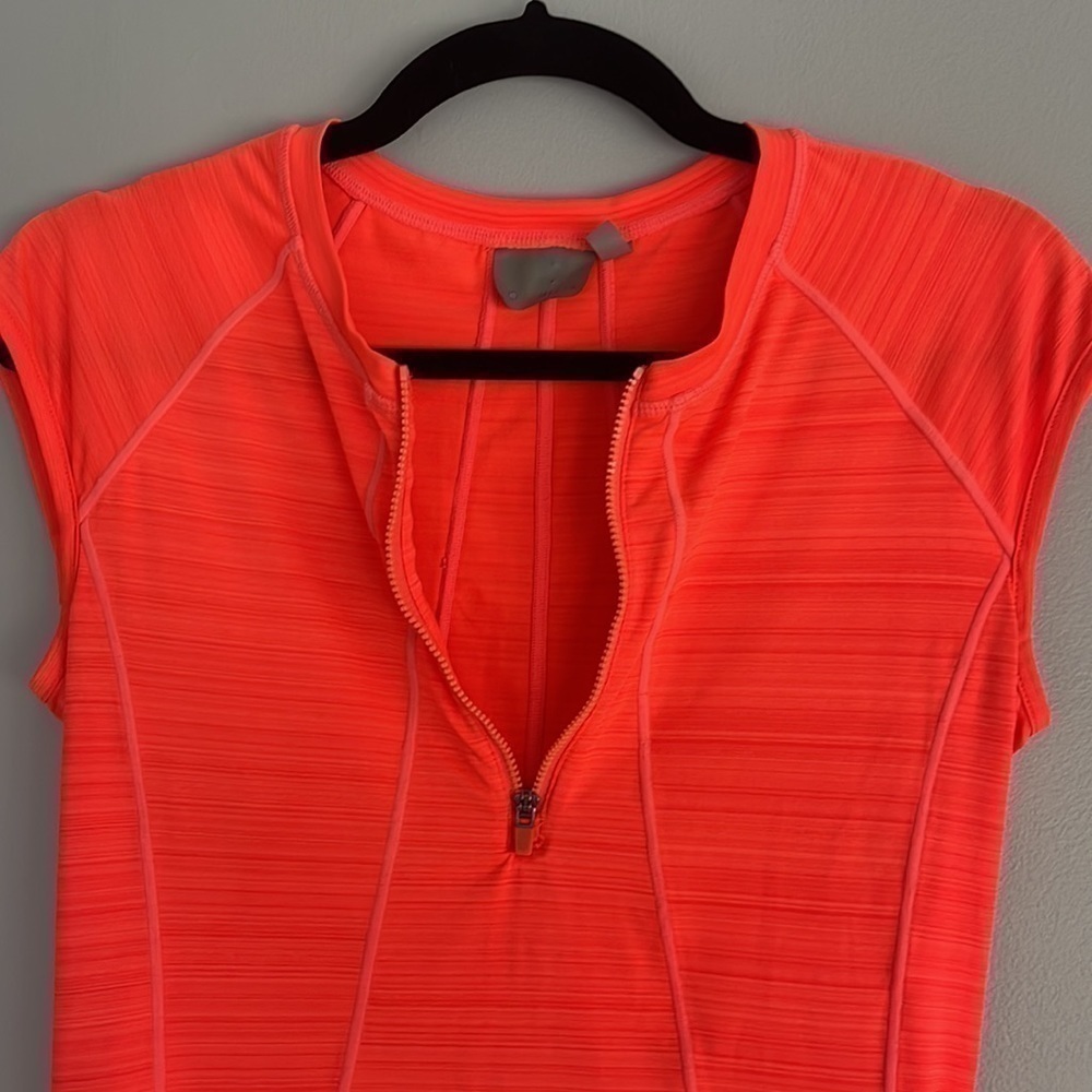 𝅺athleta Short Sleeve Half Zip Orange Running Workout Top Size Small - Picture 6 of 13